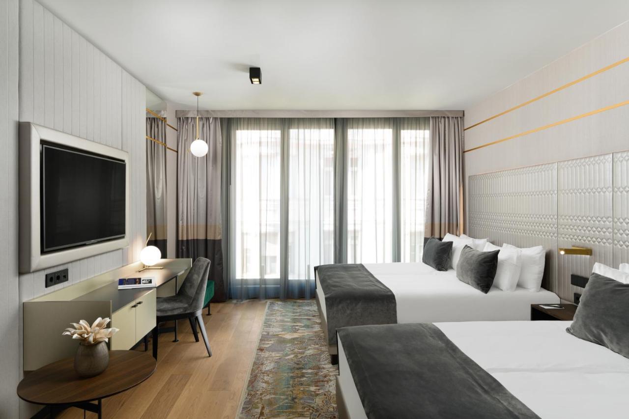 Emerald Downtown Luxury Suites By Continental Group Budapest Esterno foto