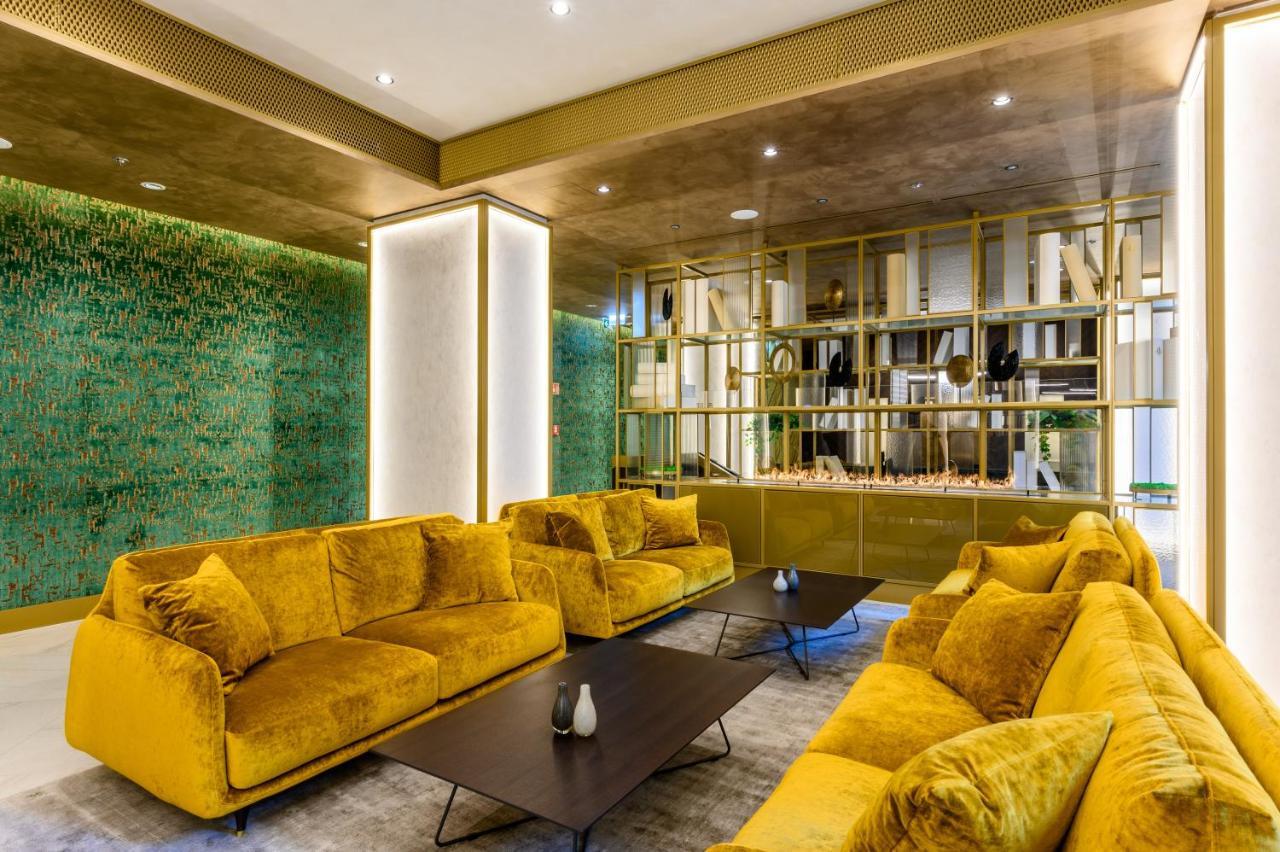 Emerald Downtown Luxury Suites By Continental Group Budapest Esterno foto