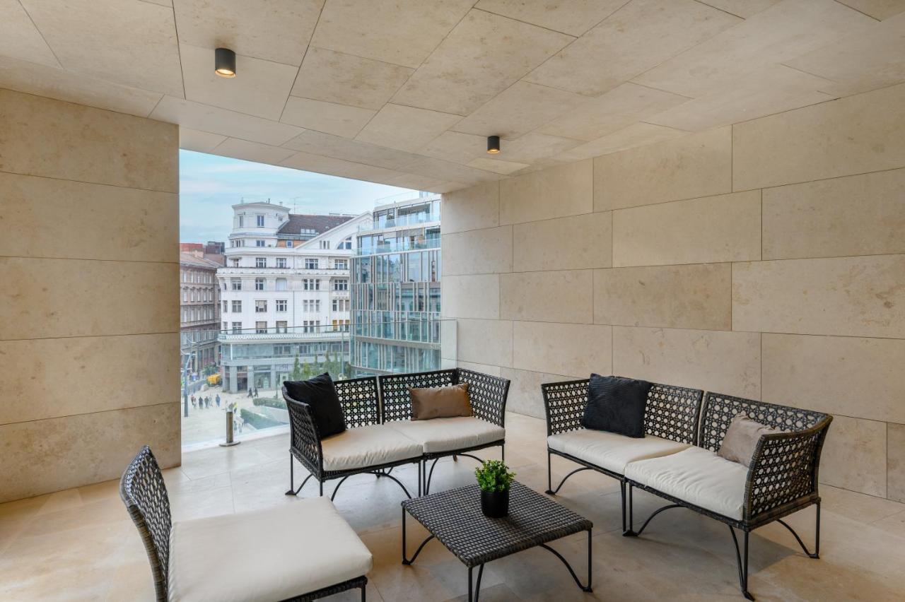 Emerald Downtown Luxury Suites By Continental Group Budapest Esterno foto